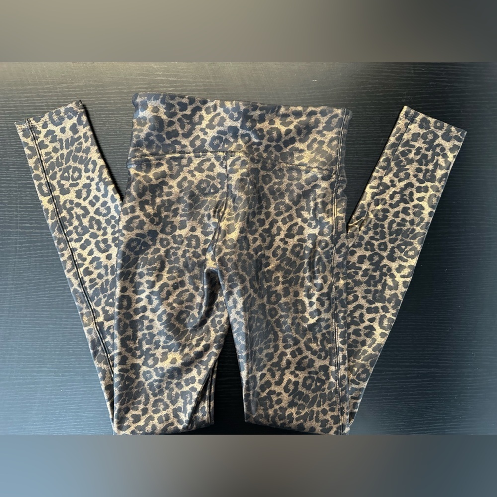 SPANX Leopard Patterned Leggings - New - Picture 4 of 7